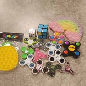 Colorful Fidget Spinner and Puzzle Set